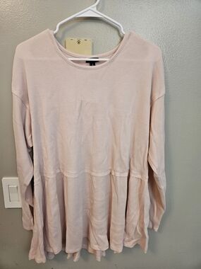 NWT Torrid Blush Pink Waffle Knit Peplum Tunic Size 2